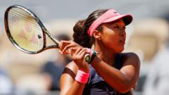 Osaka avoids early French Open exit